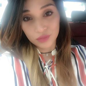 Meet your Posher, Fatima